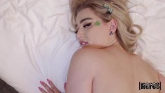 Blake Blossom gets her pussy fucked in POV