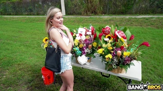 Angel Aurora is getting picked up outdoors