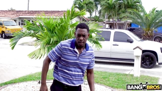 Ashley Aleigh was riding the bike when Jonathan Jordan noticed her