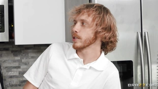 Bigtit Victoria June gets her pussy licked by Duncan Saint