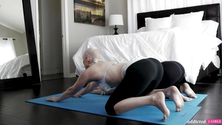 Riley Nixon and Giselle Palmer do fitness