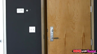 Diamond Foxxx caught her stepdaughter Amara Romani in the act and decided to join