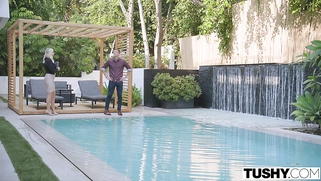 Anal-loving realtor Kenzie Taylor falls for her cocky client