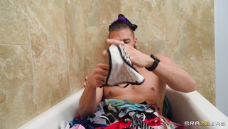 Eva Alvarez is sucking Xander Corvus' cock