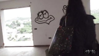 Julia De Lucia is sucking Jordi's cock