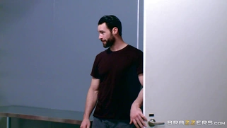 Two busty criminals Cassidy Banks and Kenzie Taylor are about to go to jail