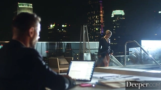 Deeper. Gorgeous gold digger is seduced by boyfriend's dad