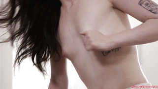 Evelyn Claire sat on Whitney Wright's face and got her pussy licked