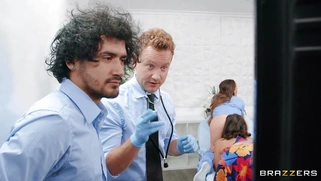 Antonella La Sirena gets her pussy licked by Cherie DeVille