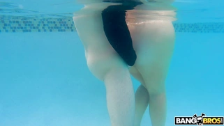 Kate Dee gets fucked by Tyler Steel in the pool