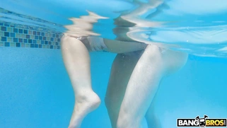 Kate Dee gets fucked by Tyler Steel in the pool