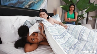 Natural busty Ariana Aimes gets fucked by Alex Jett