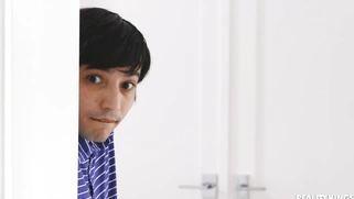 Ricky Spanish is spying on Sera Ryder