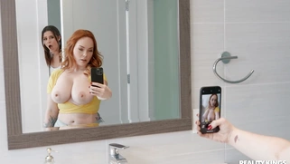 Kylie Rocket and Summer Hart lick each other pussies