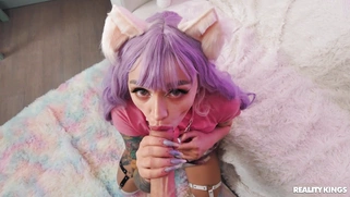 Leah Meow is sucking the thick cock in POV