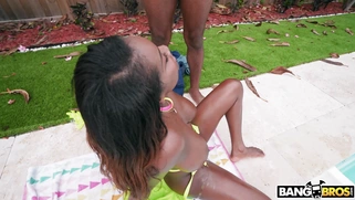 Naomi Foxxx gets fucked and facialed by Jay Bangher