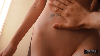 FoxyElf gives nice blowjob in POV