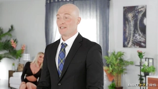 Emma Hix on her knees gives blowjob to Zac Wild