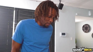 Bailey Base gives slobbery blowjob to Jay Bangher