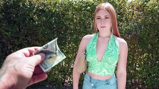 Harper Red is getting picked up on the street