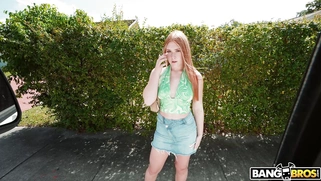 Harper Red is getting picked up on the street