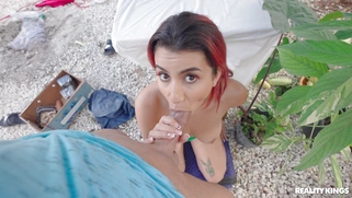 Roxie Sinner gives perfect blowjob in POV