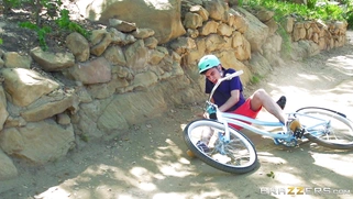 Jordi crashes his bike in friendly neighborhood temptress Veronica Avluv's yard