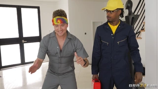 Eliza Ibarra gets her pussy licked by Gianna Dior