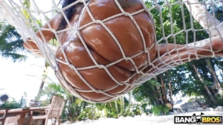 Jordyn Falls shows off her amazing big ass outdoors