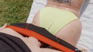 Dee Williams gets fucked by Jimmy Michaels on sunbed