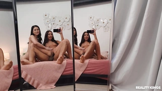 April Olsen and Jasmine Wilde are fucking Ricky Johnson