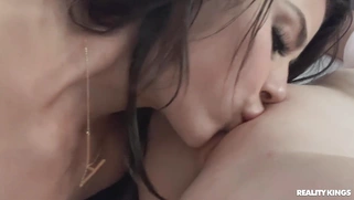 Jewelz Blu, Kylie Rocket and Ryan Reid in threesome