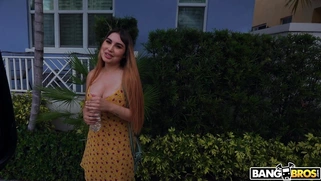 Bonnie Bun is getting picked up on the street