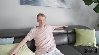 Lolly Dames and Ashlyn Peaks get their big boobs worshipped