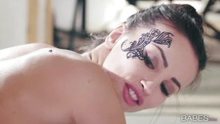 Alyssia Kent on her fours gets ass fucked by Dean Van Damme