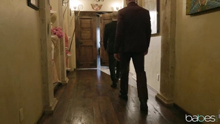 Busty Jessa Rhodes gets her pussy fingered by Charles Dera