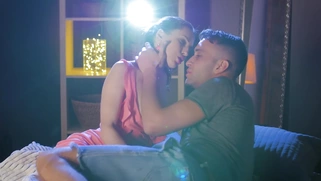 Lilu Moon and Simony Diamond give blowjob to Kai Taylor