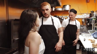 Violet Gems got her face covered with sperm