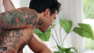 Azul Hermosa gets cumshot in her mouth after pussy fucking