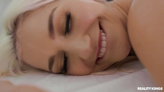 Skye Blue gets her pussy pleasured by Keiran Lee