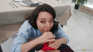 Whitney Wright is sucking cock in the restaurant