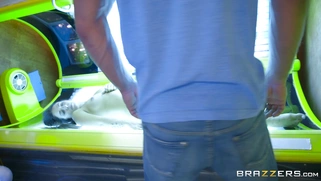 Cory Chase sucks customer's cock while Aubrey Rose masturbating in the tanning bed