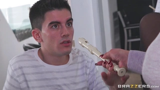 Phoenix Marie gives him a taste of her pussy