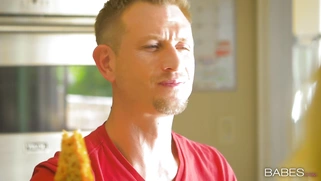 AJ Applegate gets her pussy licked by Bill Bailey