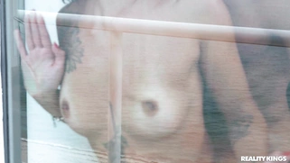 Sisi Rose gets fucked by James Angel standing