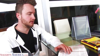 Ariella Ferrera gets her big tits worshipped in the office