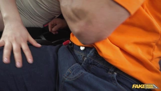 Luna TrueLove is sucking cock on the driver's seat