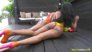Indigo Vanity and Jenna J Foxx twerk their brown round asses outdoor