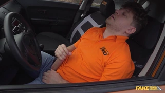 Lucky Bee is sucking cock on the driver's seat