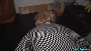 Vanessa Queen gets pussy fucked standing